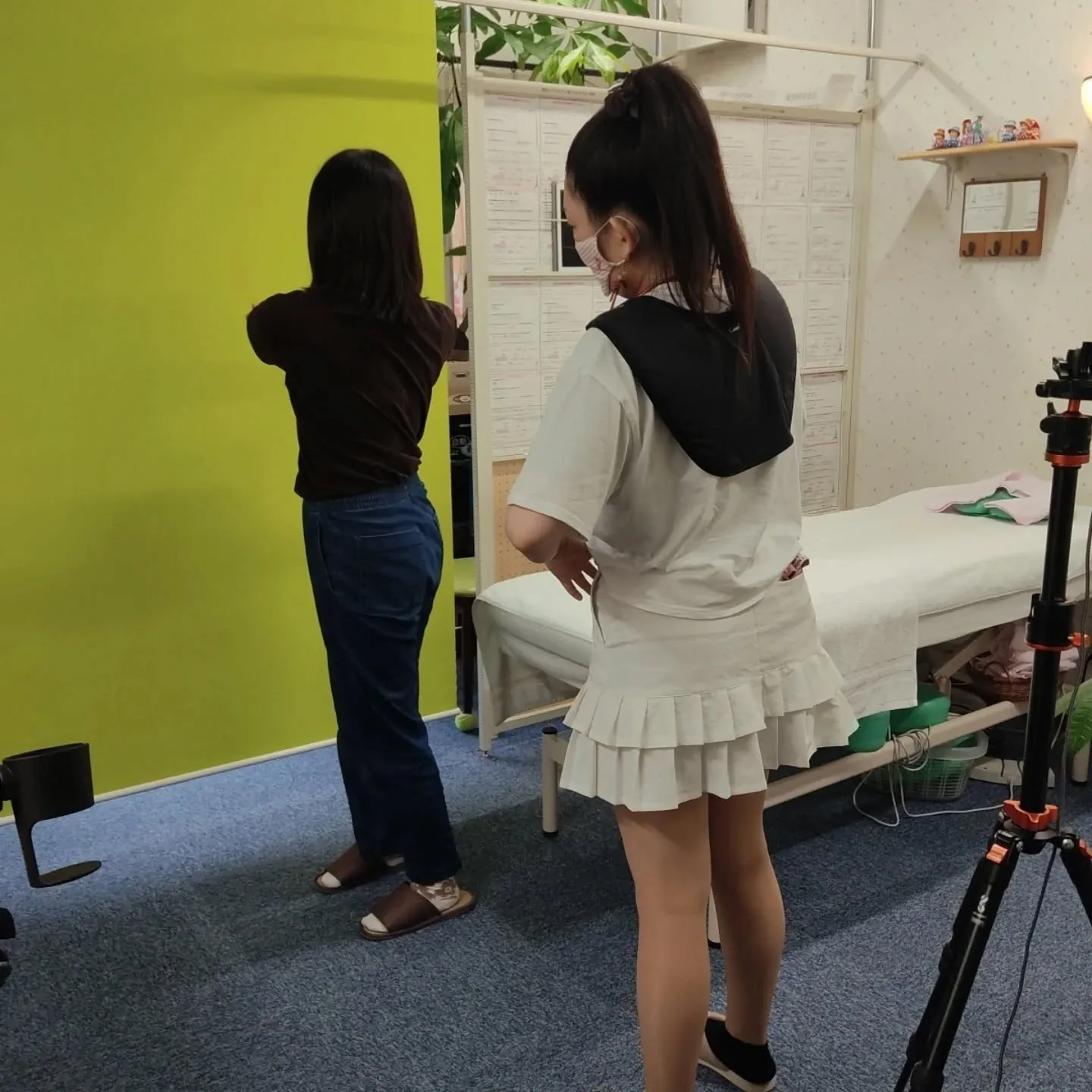 愛知から、右足・右手小指・両股関節・腰・右手・右肩の痛みでご...